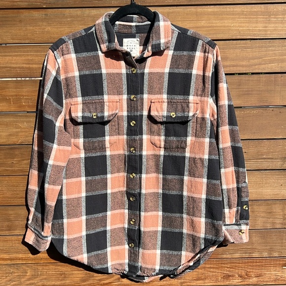 Billabong Tops - Billabong Thick Soft Cotton Button Down Flannel